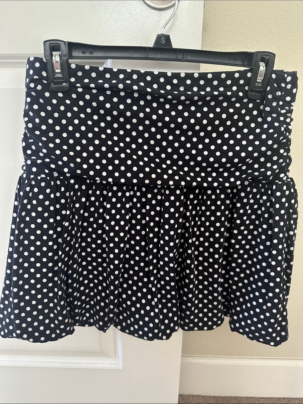 LOFT Women’s Black & White Bubble Hem Miniskirt -Size Medium